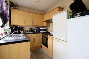 Kitchen- click for photo gallery